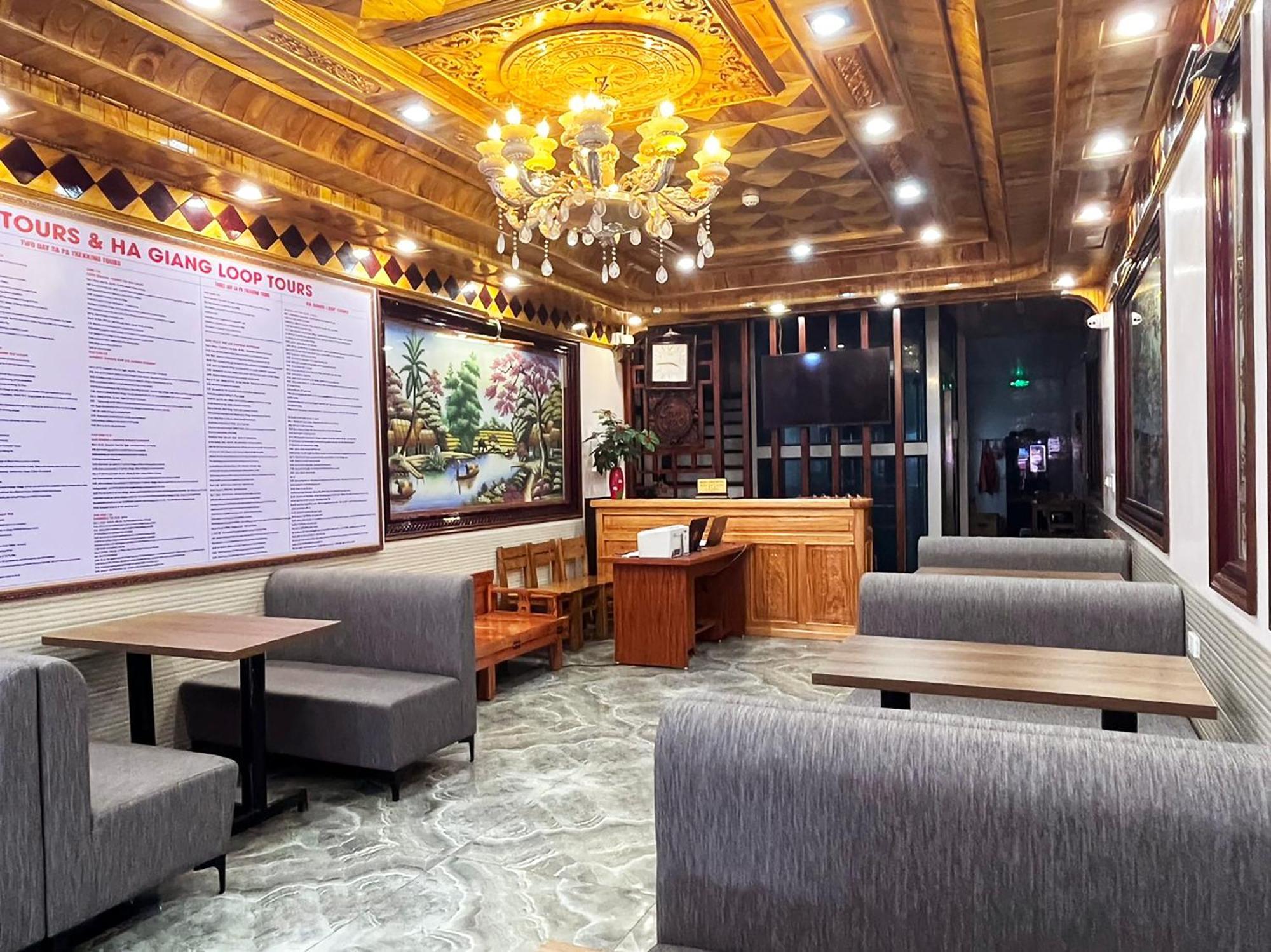 Quoc Tuan Hotel Sapa Екстериор снимка
